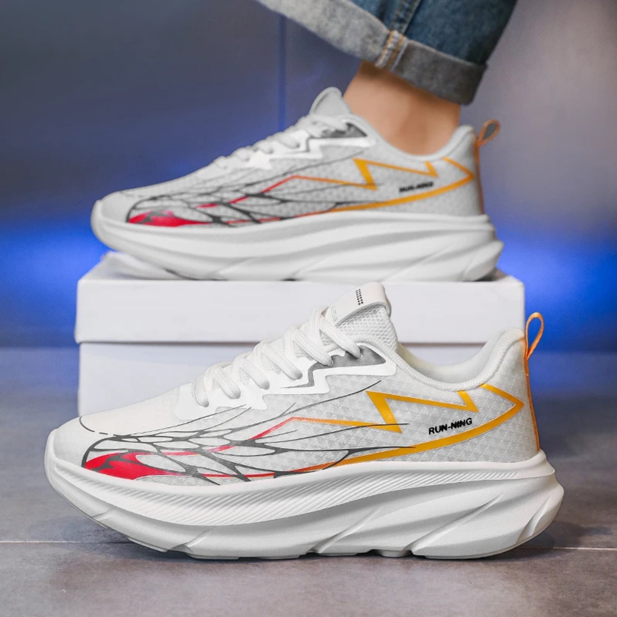 FlexRun Pro – נעלי ריצה קלות ומרופדות לנשים