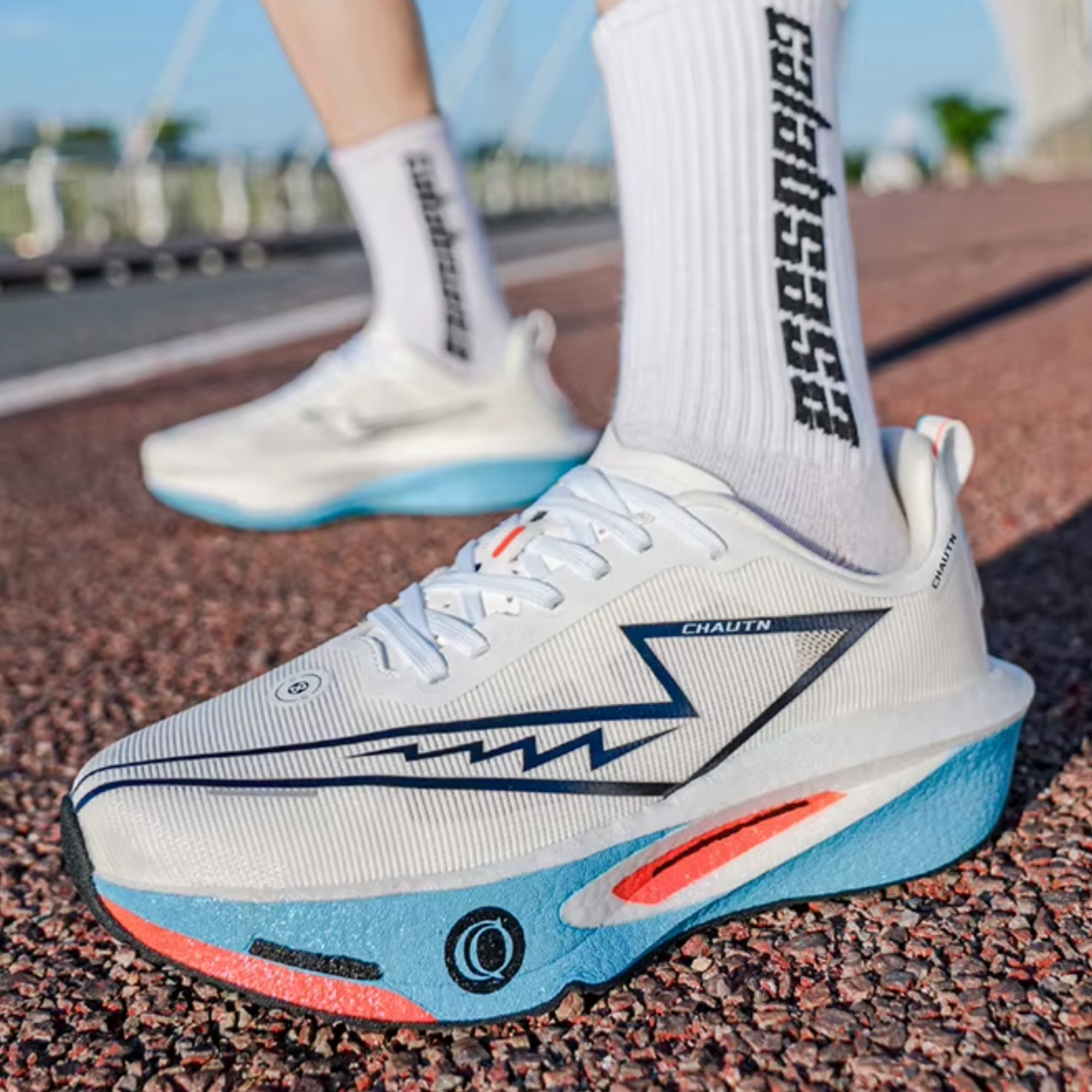 RunPro - נעלי ריצה שעובדות בקצב שלך